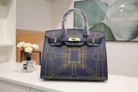 Picture of Hermes Handbags _SKUfw236184329fw